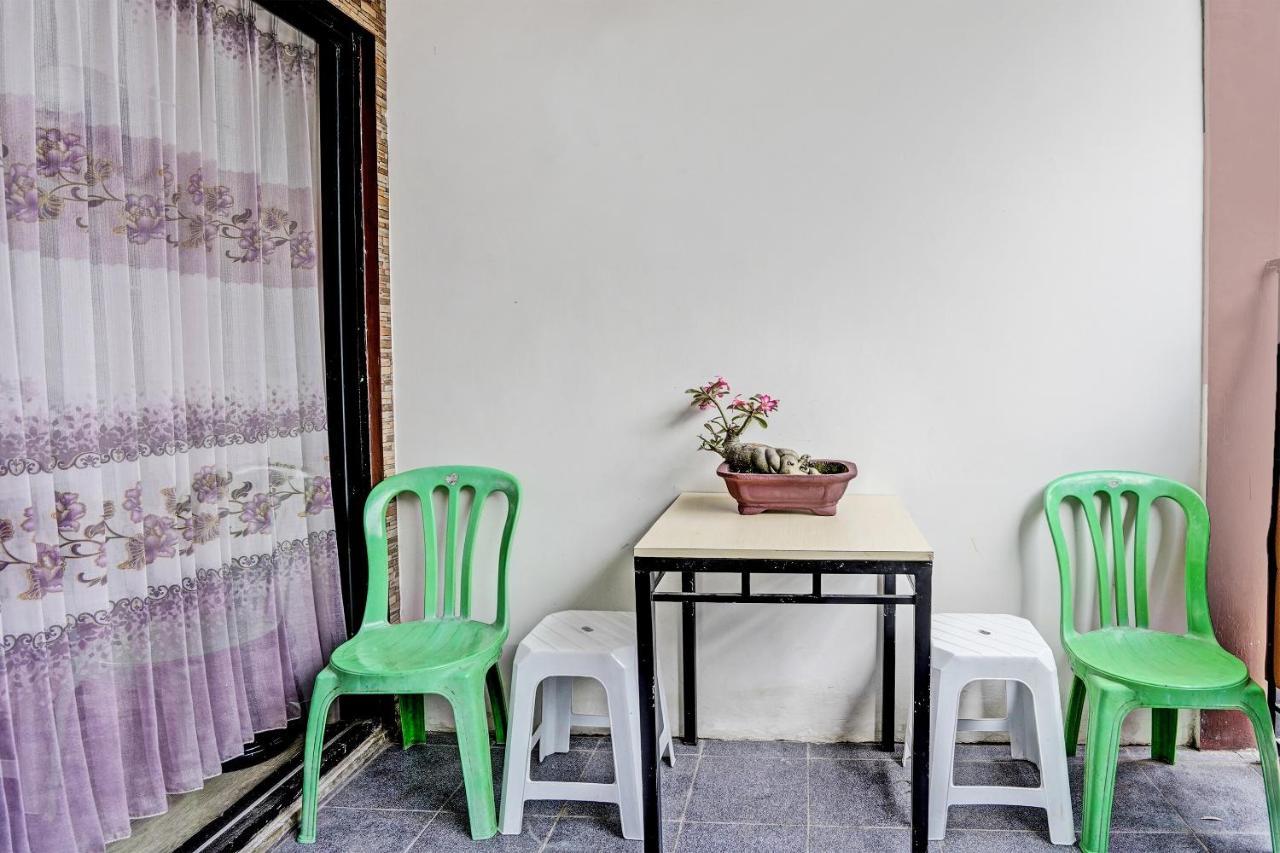 Oyo 92435 Sunlo Cozy Home Family Homestay Syariah Surabaya Eksteriør bilde