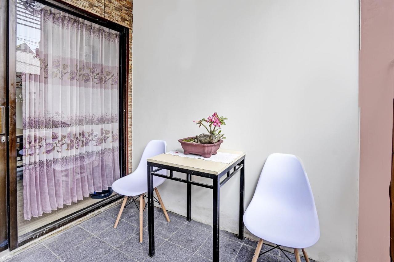 Oyo 92435 Sunlo Cozy Home Family Homestay Syariah Surabaya Eksteriør bilde