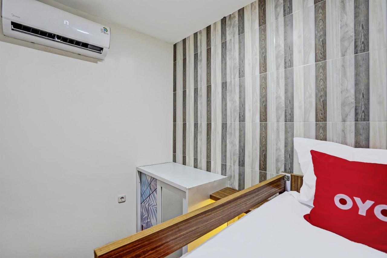 Oyo 92435 Sunlo Cozy Home Family Homestay Syariah Surabaya Eksteriør bilde