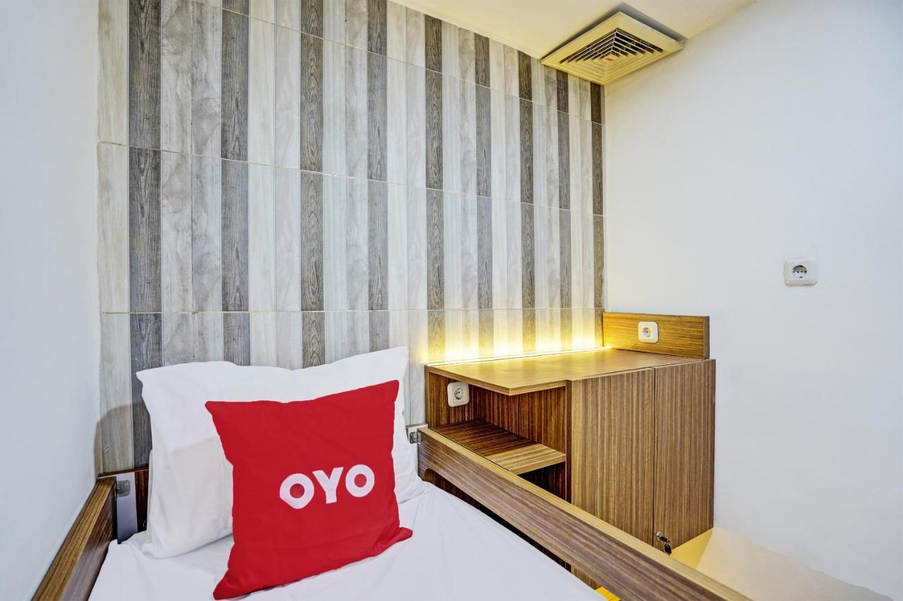 Oyo 92435 Sunlo Cozy Home Family Homestay Syariah Surabaya Eksteriør bilde