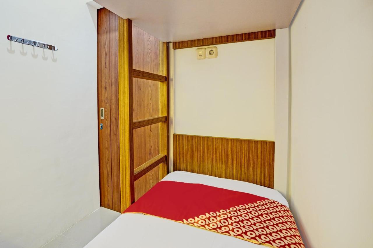 Oyo 92435 Sunlo Cozy Home Family Homestay Syariah Surabaya Eksteriør bilde