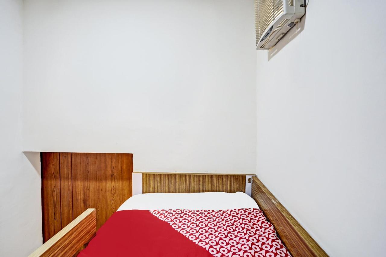 Oyo 92435 Sunlo Cozy Home Family Homestay Syariah Surabaya Eksteriør bilde
